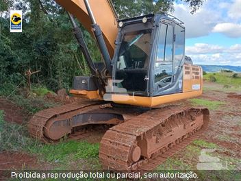 Escavadeira Case CX220C