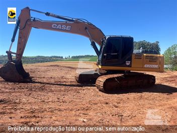 Escavadeira Case CX220C
