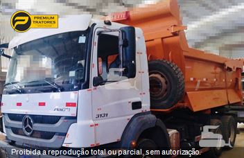 Caminhão Mercedes-Benz Axor 3131 6x4 2p (diesel)(E5)