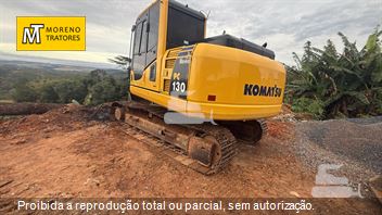 Escavadeira Komatsu PC130