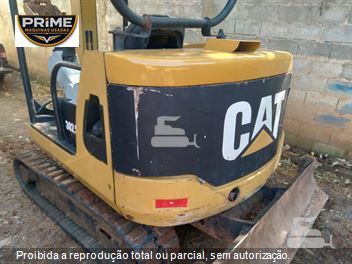 Mini-Escavadeira Caterpillar 302.5C
