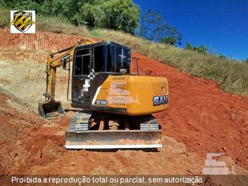 Mini-Escavadeira Sany SY75