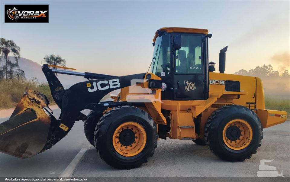 パキラ Pá Carregadeira JCB 422 ZX - 2021 - Pará de Minas / MG - Código