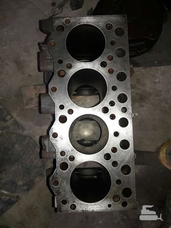 Bloco motor escavadeira komatsu PC130 e PC138