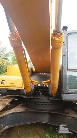 Escavadeira Hyundai R320LC-7
