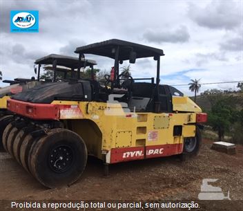Rolo Compactador Dynapac CP274