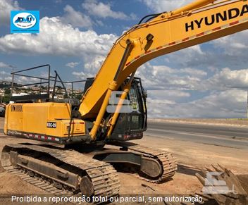 Escavadeira Hyundai R210LC-7