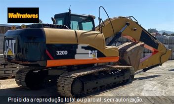 Escavadeira Caterpillar 320D
