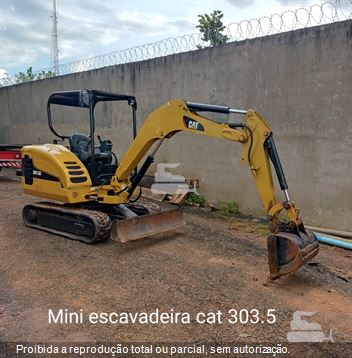 Mini-Escavadeira Caterpillar 302.5