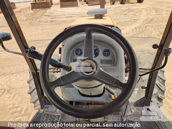 Trator Agrícola Valtra BM125
