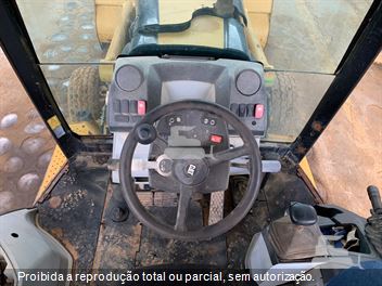 Retro Escavadeira Caterpillar 416E