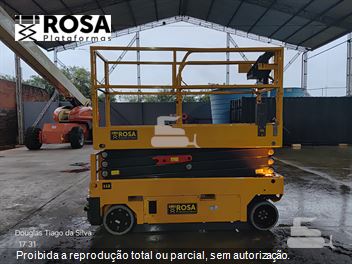 Plataforma Aérea (Elevatória) Haulotte Compact 10