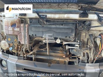 Caminhão Volkswagen 26-260 E Constellation 6x4 3-Eixos 2p (Diesel)