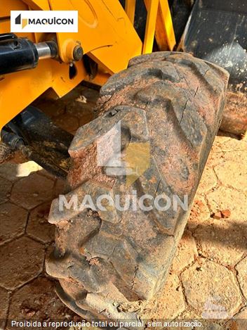 Retro Escavadeira JCB 3CX