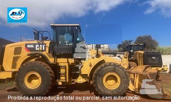 Pá Carregadeira Caterpillar 966L