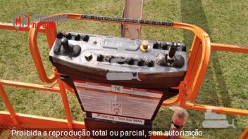 Plataforma Aérea (Elevatória) JLG 800 A