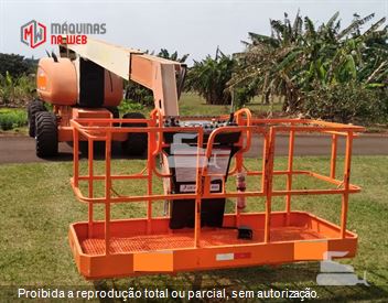Plataforma Aérea (Elevatória) JLG 800 A