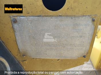 Trator de Esteira Caterpillar D6D