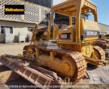 Trator de Esteira Caterpillar D6D