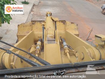 Pá Carregadeira Volvo L110F