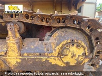 Trator de Esteira Caterpillar D6D