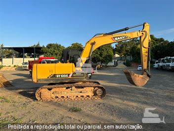 Escavadeira Sany SY135C