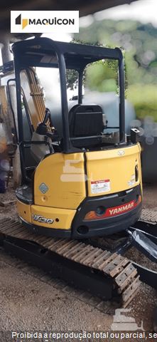 Mini-Escavadeira Yanmar Vio30