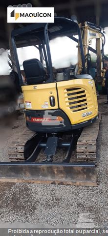 Mini-Escavadeira Yanmar Vio30