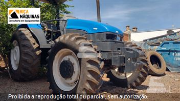 Trator Agrícola New Holland TL75