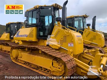 Trator de Esteira Komatsu D61-EX