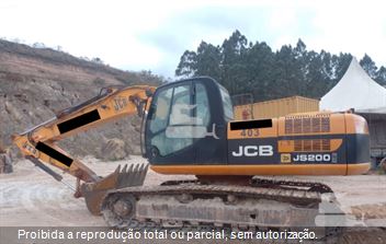 Escavadeira JCB JS200