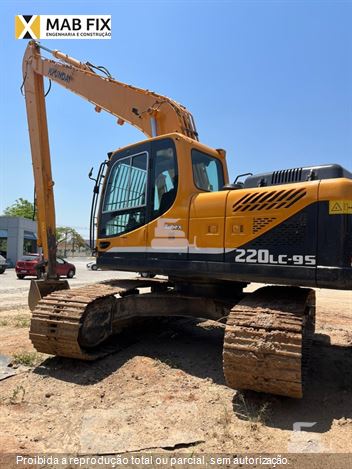 Escavadeira Hyundai R220LC-9S