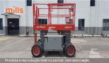 Plataforma Aérea (Elevatória) SkyJack SJ6832RT