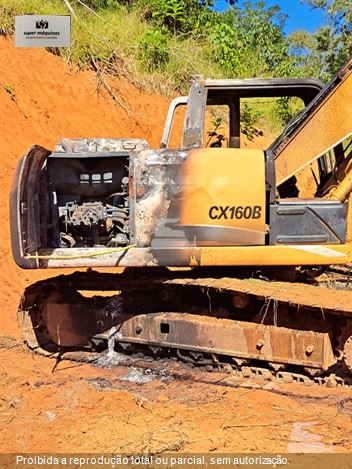 Escavadeira Case CX160