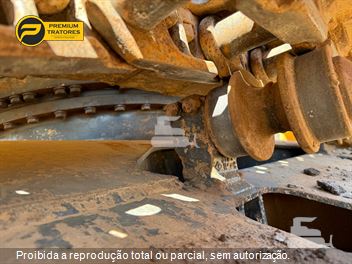 Escavadeira Komatsu PC200