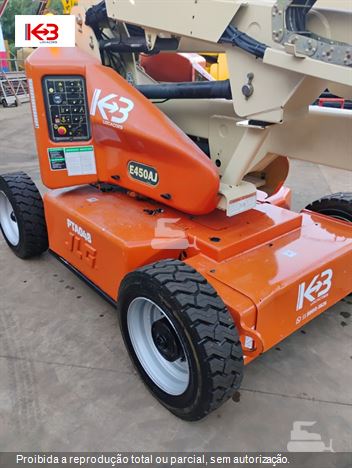 Plataforma Aérea (Elevatória) JLG E450 AJ