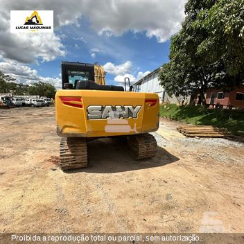 Escavadeira Sany SY135C