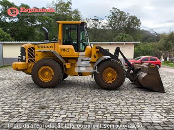 Pá Carregadeira Volvo L60F