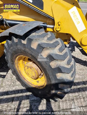 Retro Escavadeira Caterpillar 416E