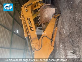 Escavadeira Hyundai R210LC-7