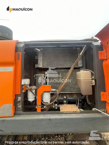 Escavadeira Doosan DX225LC
