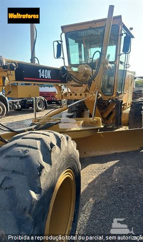 Motoniveladora Caterpillar 140K