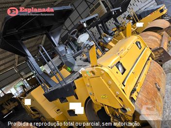 Rolo Compactador Caterpillar CB-434D