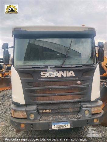 Caminhão Scania G-440 B 6x4 2p (Diesel) (E5)