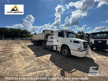Caminhão Mercedes-Benz Atron 1635 S 2p (diesel) (E5)
