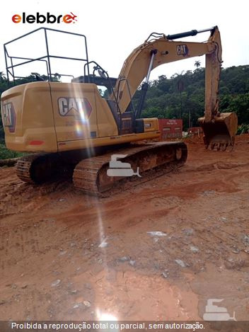 Escavadeira Caterpillar 320