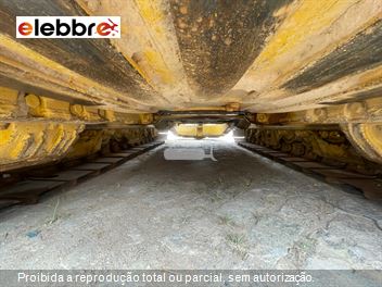 Trator de Esteira Komatsu D61-EX