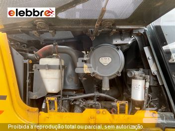 Trator de Esteira Komatsu D61-EX