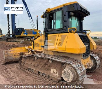 Trator de Esteira Komatsu D51-EX