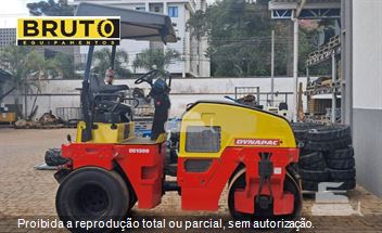 Rolo Compactador Dynapac CC1300 VI